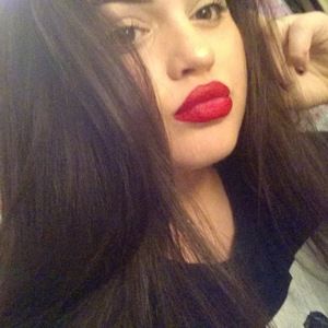 Meet your Posher, Lillian